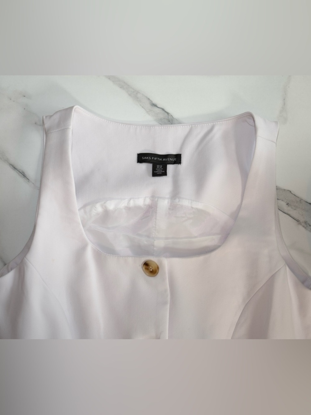 Saks Fifth Avenue Sleeveless Button-Front Off White Dress with Belt Size X-Small - Picture 11 of 14